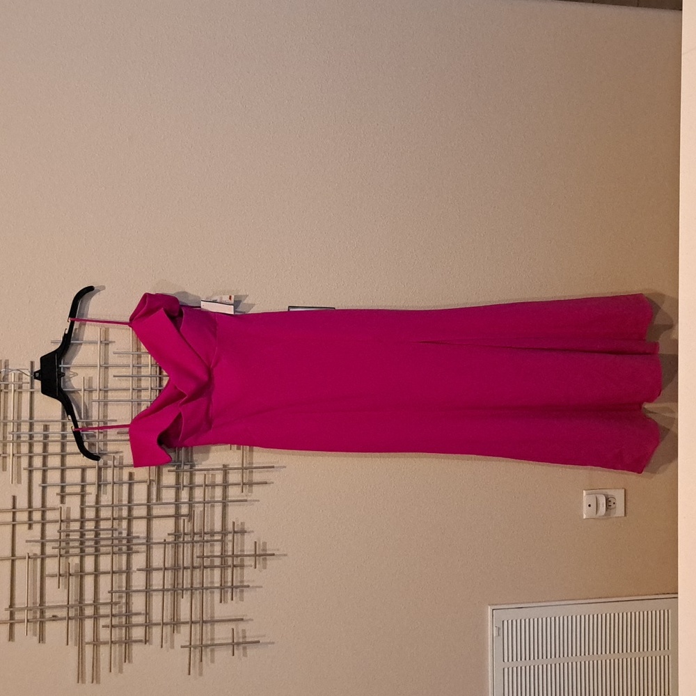 Fuchia Elegant Off Shoulders Stretch Dress Size 10